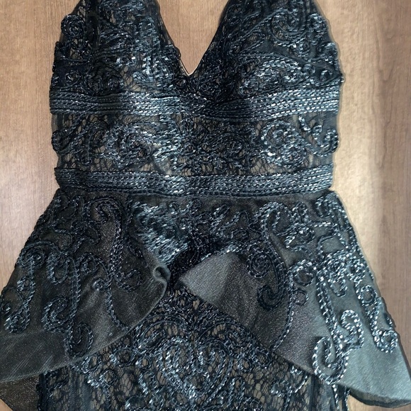 Brand new with tags gown! - Picture 3 of 8